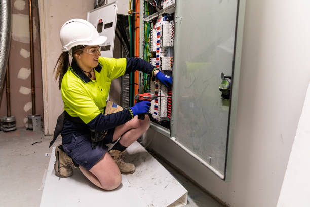 Best Local Electrician Companies  in Lebanon, IL
